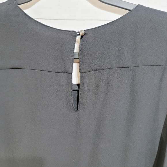 CHICO'S PLEASANT PLEATS SANDRA TANK IN BLACK, SZ 1 - Picture 8 of 9